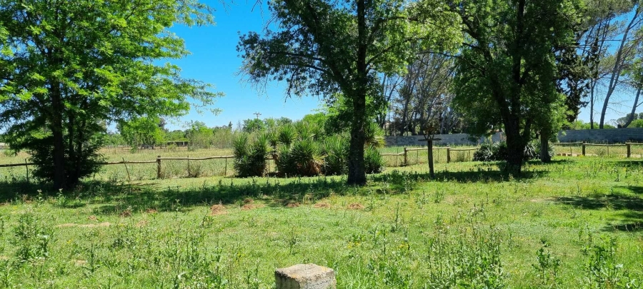 5 Bedroom Property for Sale in Roodewal Free State